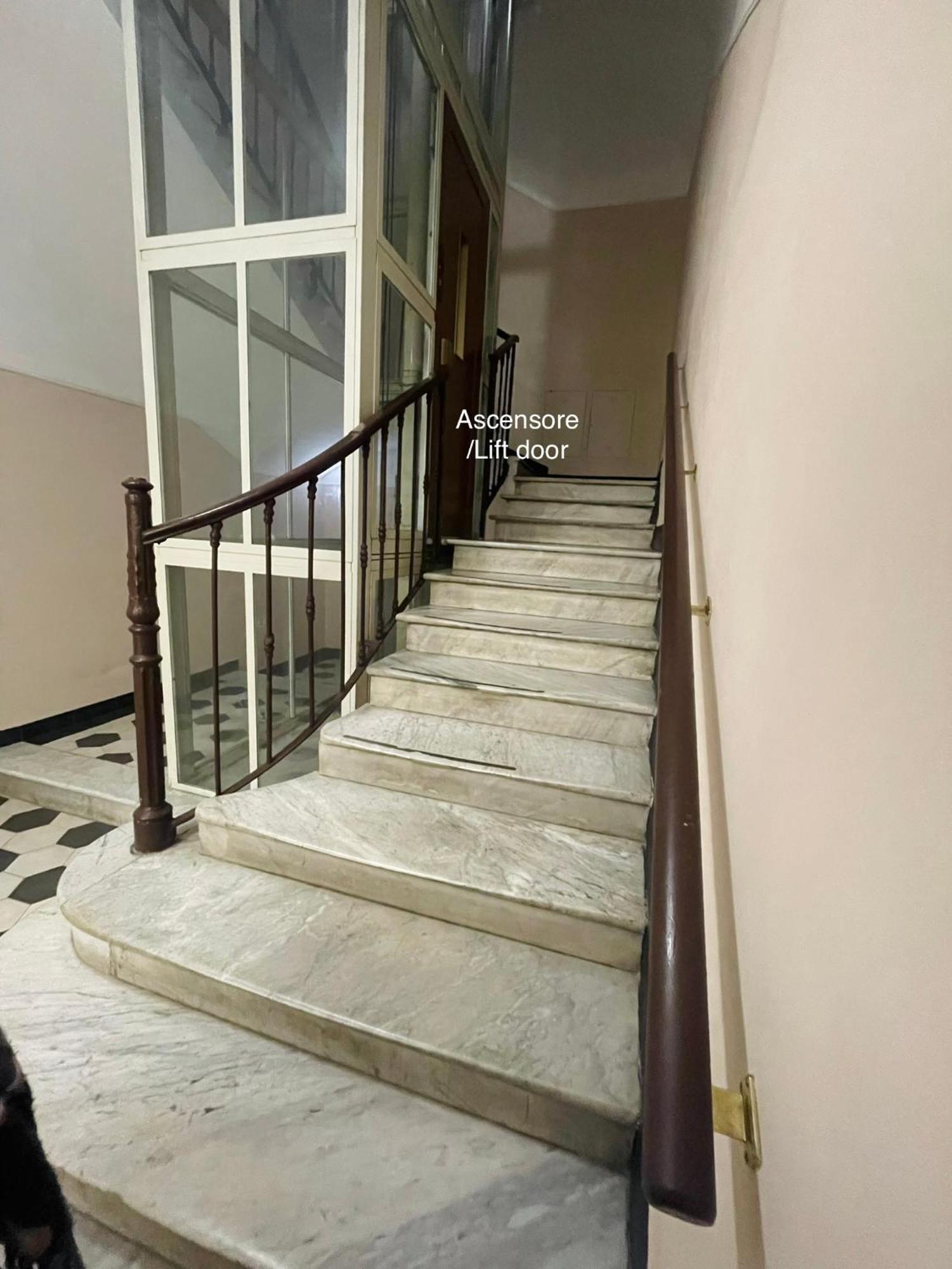 Apartment H135 *